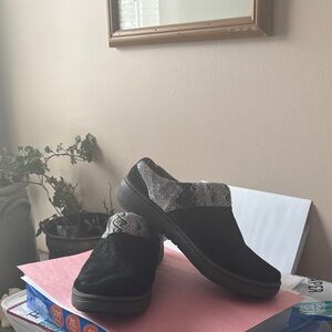 Dansko Black and Gray Snake Print Mules